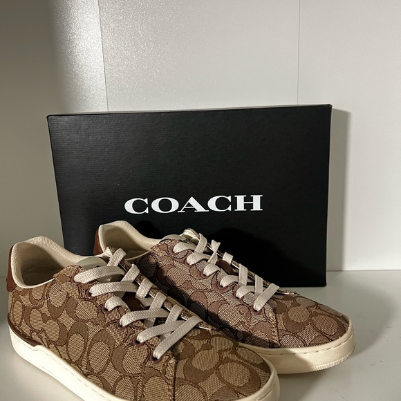 Coach low top sneakers - Picture 2 of 5